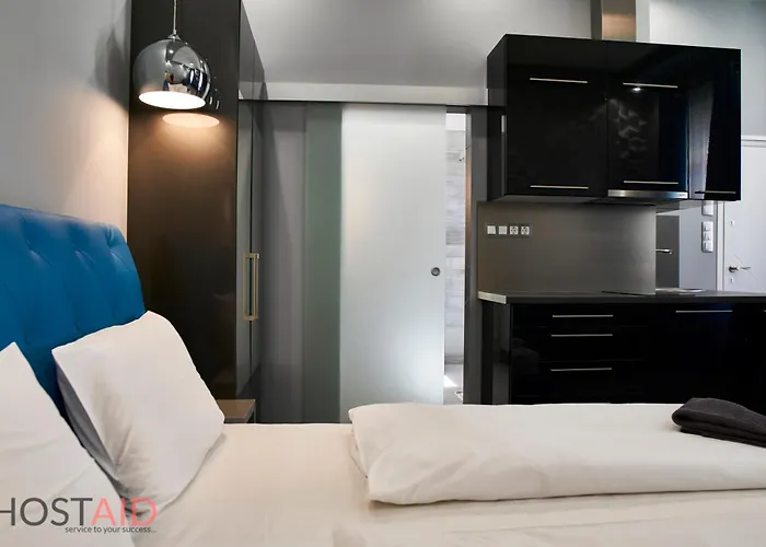 A13 Apartments - Budapest - Hostaid